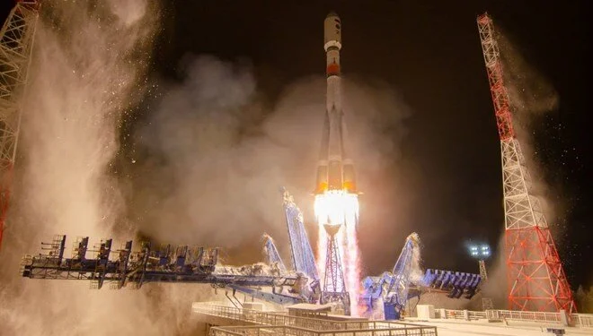 Rusya Uzaya Askeri Uydu Fırlatması Medyada Büyük Yankı Uyandırdı