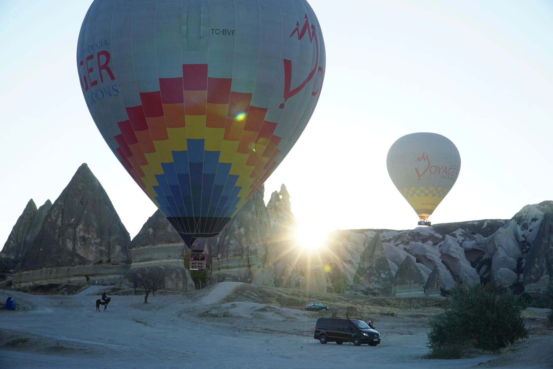 Kapadokya’da Gezilecek Yerler: Balonlar, Vadiler ve Gün Doğumu Noktaları